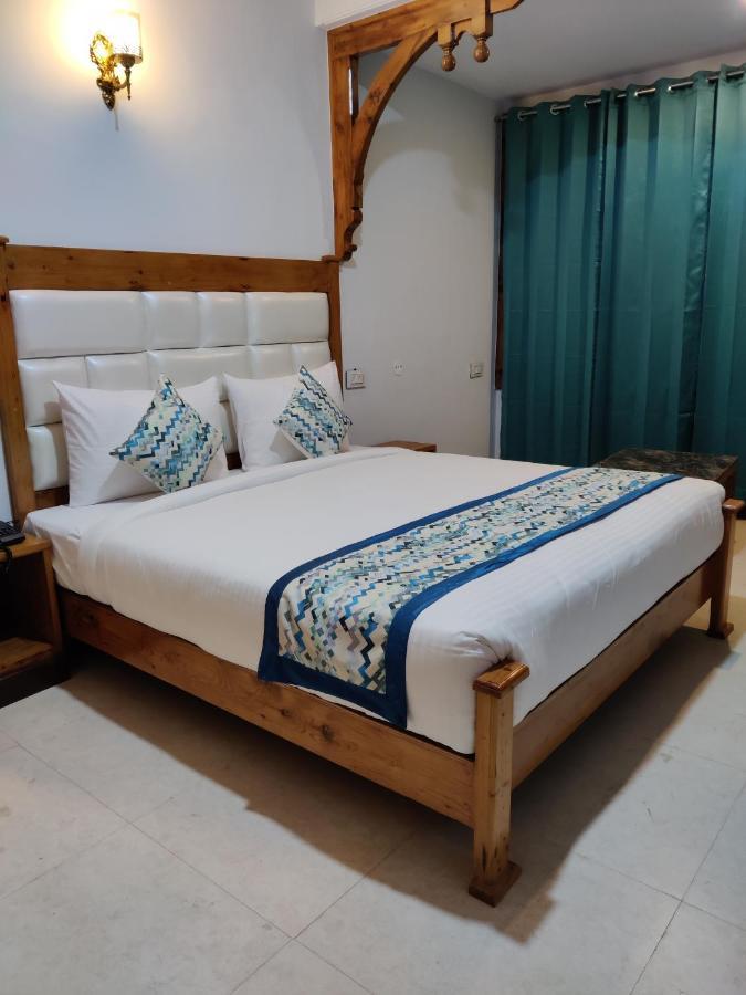 Golden Oak Bed & Breakfast Shimla Dış mekan fotoğraf
